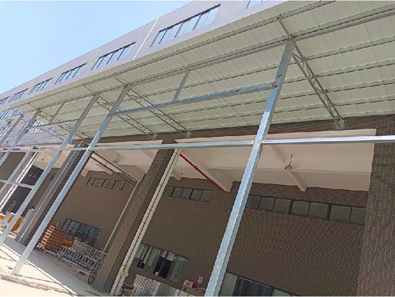 廣東嘉騰機器人加建鋼結(jié)構(gòu)倉庫