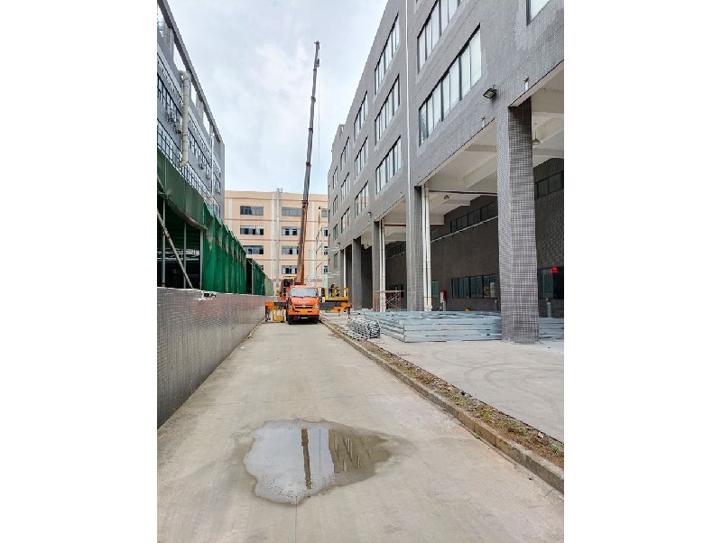 廣東嘉騰機器人加建鋼結(jié)構(gòu)倉庫