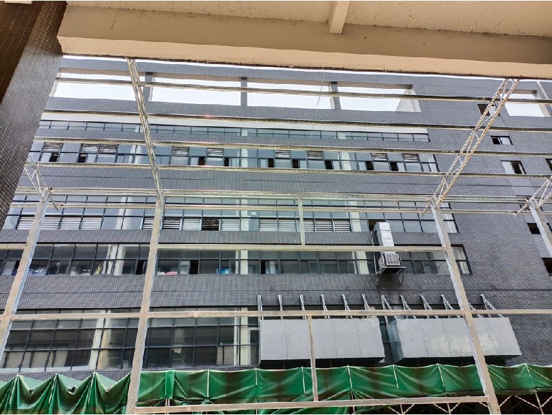 廣東嘉騰機器人加建鋼結(jié)構(gòu)倉庫
