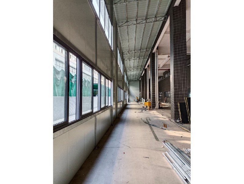 廣東嘉騰機器人加建鋼結(jié)構(gòu)倉庫