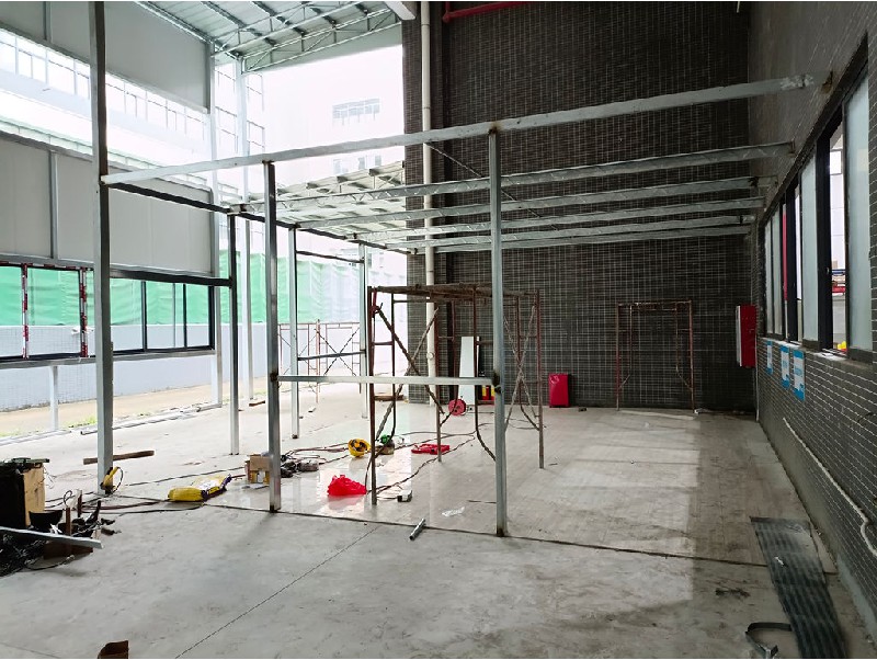 廣東嘉騰機器人加建鋼結(jié)構(gòu)倉庫