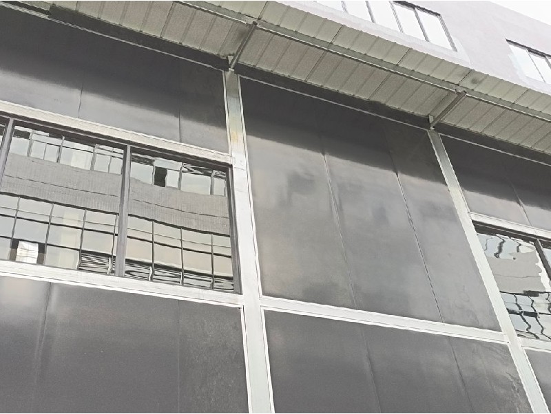 廣東嘉騰機器人加建鋼結(jié)構(gòu)倉庫
